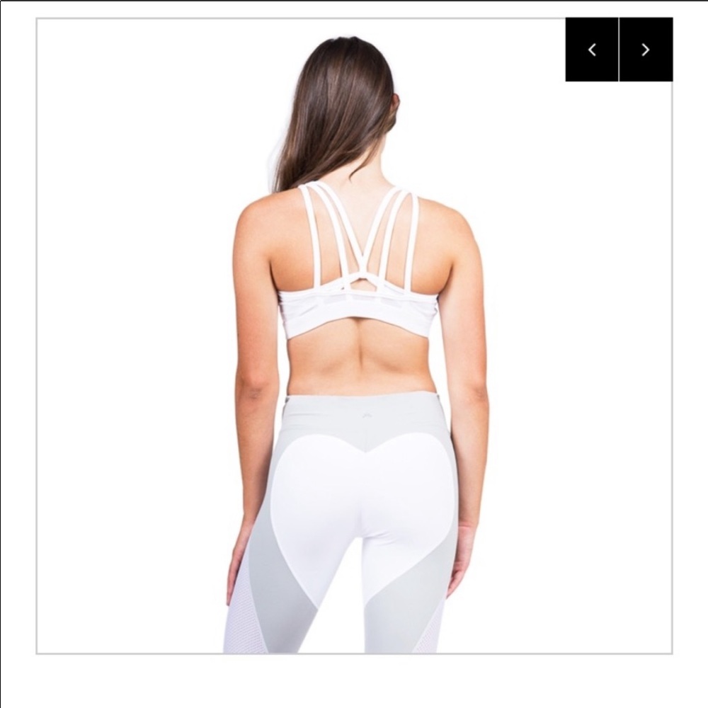Barbells to Bombshell heart booty leggings
